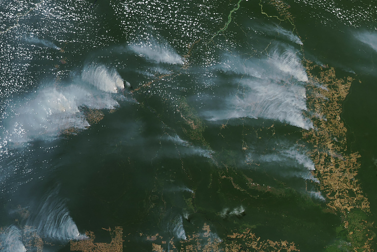 NASA Earth Observatory image by Michala Garrison, using MODIS data from NASA EOSDIS LANCE and GIBS/Worldview.