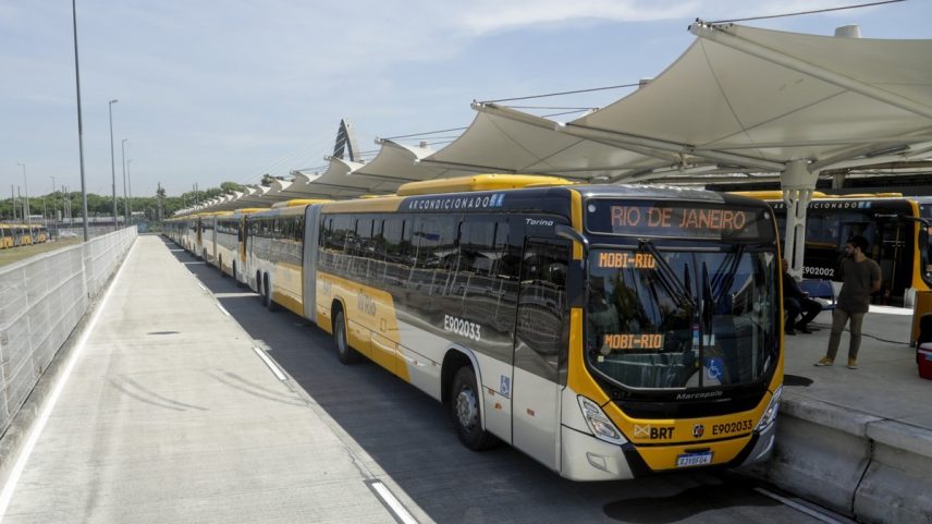 BRT Transcarioca — Foto: Gabriel de Paiva/Agência O Globo