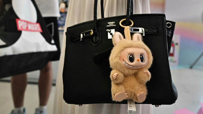 Pequeno boneco em formato de monstro evidencia a grande alta no mercado de gacha- Foto: Reprodução/Heute