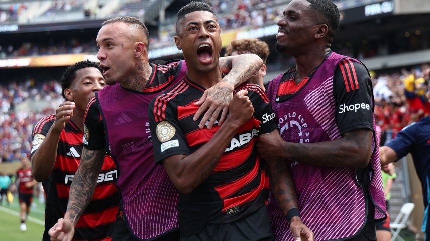 Flamengo venceu Chelsea-ING por 3 a 1 pela segunda rodada da Copa do Mundo de Clubes (Foto: FRANCK FIFE / AFP)
