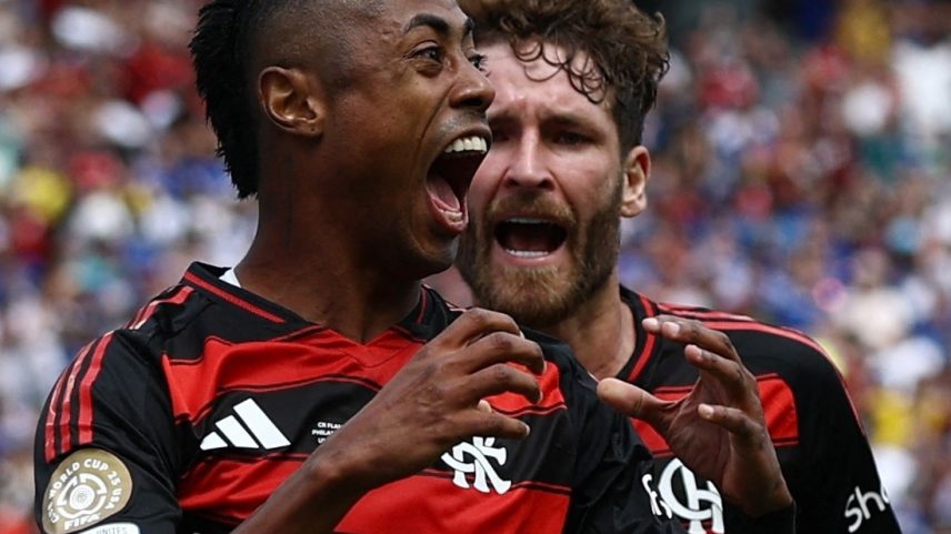 Bruno Henrique comemora gol marcado pelo Flamengo contra o Chelsea no Mundial (Foto: Lee Smith/REUTERS)