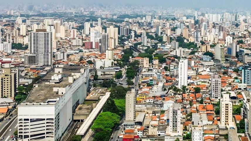 Investir em imóveis é ideia controversa, mas jamais ultrapassada — mesmo com Selic a 15% (Foto: Reprodução)