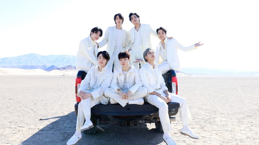 BTS em divulgação de 'Yet to come (The Most Beautiful Moment)': Jungkook, Suga, Jin, Jimin, V, RM e J-Hope (Foto: Divulgação / Big Hit Music)