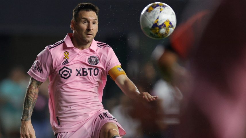Desde que chegou ao clube em 2023, Messi já marcou 49 gols em 59 jogos (Foto: Carmen Mandato/Getty Images)