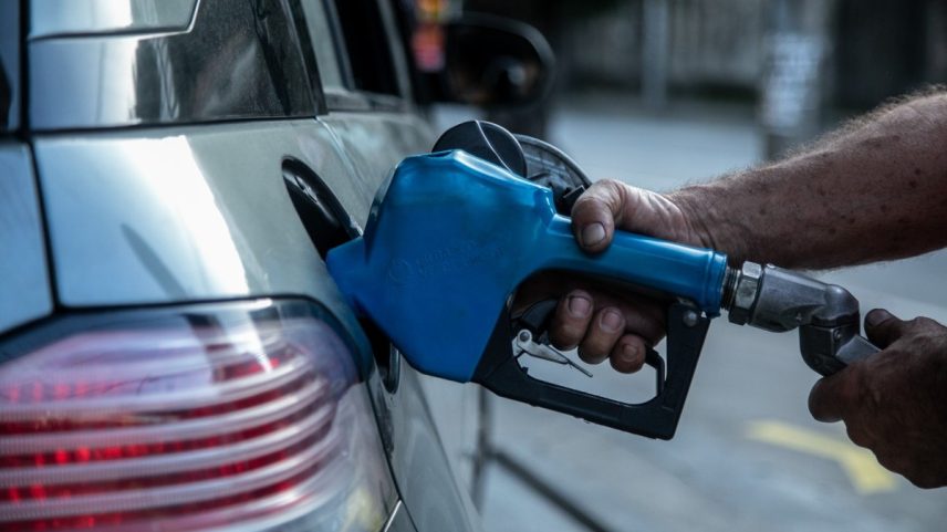Governo deve aumentar percentual de etanol na gasolina para 30% (Foto: Brenno Carvalho / Agência O Globo)