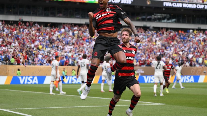 Bruno Henrique marca para o Flamengo diante do Chelsea (Foto: David Ramos / GETTY IMAGES NORTH AMERICA / Getty Images via AFP)