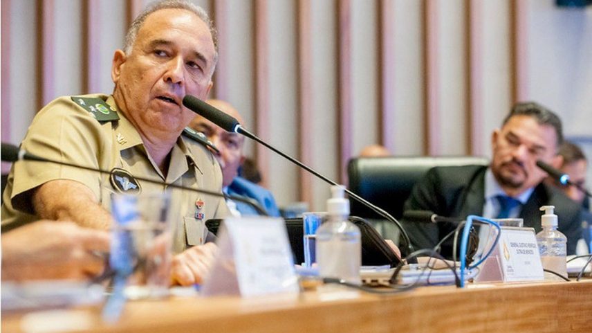 General Gustavo Henrique Dutra de Menezes, ex-comandante do Comando Militar do Planalto, em audiência na Câmara Legislativa do Distrito Federal (Foto: Rinaldo Morelli/ CLDF)