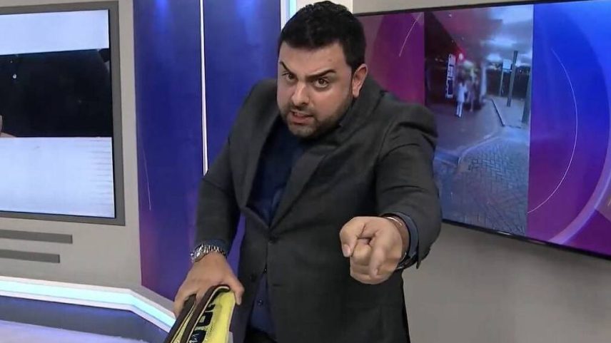 Felipe Macedo, mais conhecido como Macedão da Chinelada, permaneceu apenas um mês no SBT (Foto: Reprodução)