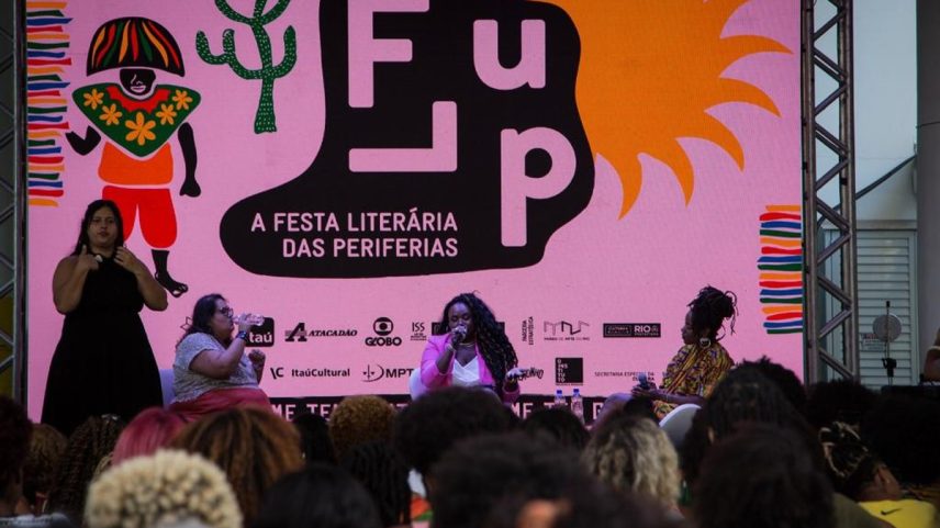 Flup é uma das mais conhecidas feras literárias do país — Foto: Agência O Globo