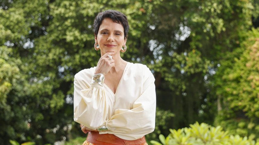 Celina (Malu Galli) — Foto: Globo/ Marcos Serra Lima