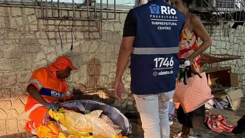 Subprefeitura do Centro desmobiliza ponto de uso de drogas no Rio Comprido (Foto: Divulgação/Subprefeitura do Centro)