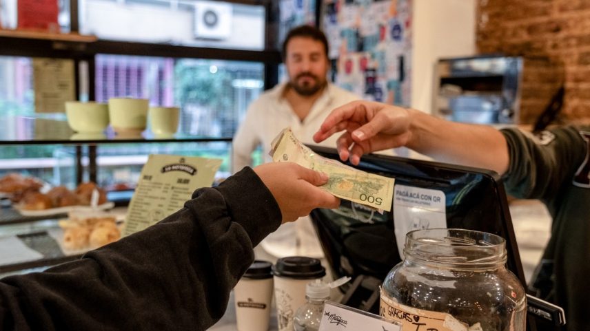 Argentina cresce mais do que o esperado em abril (Foto: Erica Canepa/Bloomberg)