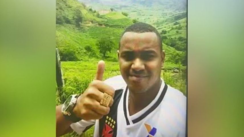 Álvaro Malaquias Santa Rosa, o Peixão, é chefe do tráfico no Complexo de Israel, que engloba Vigário Geral (Foto: Reprodução)