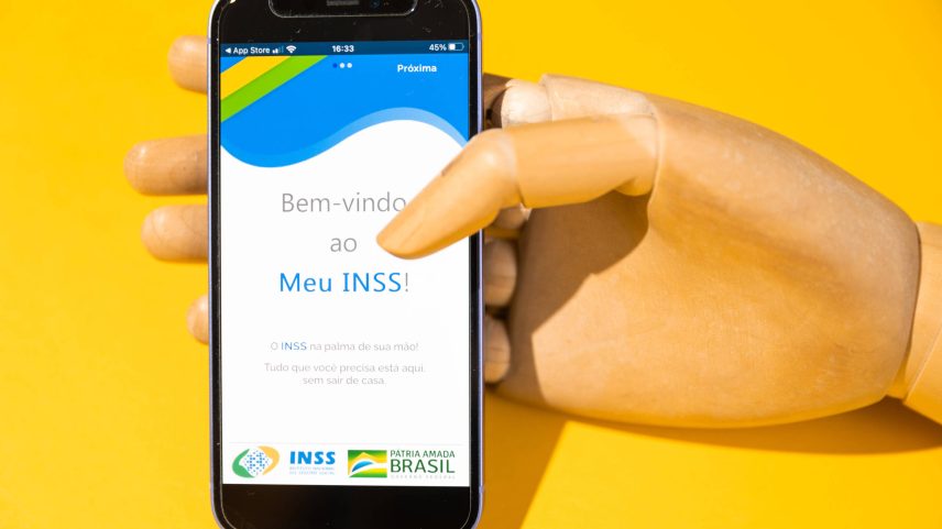 Pedidos de benefício do INSS podem ser feitos pelo Meu INSS; veja o que fazer (Foto: Gabriel Cabral/Folhapress)
