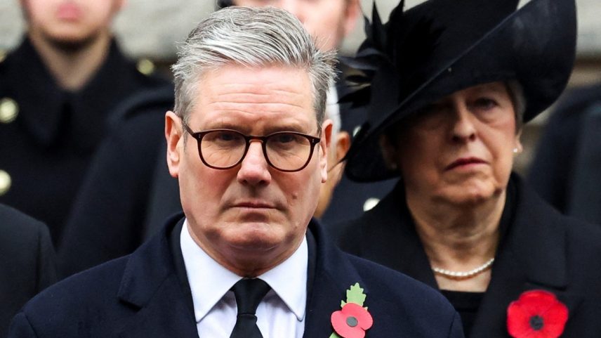 Primeiro-ministro do Reino Unido, Keir Starmer (Foto: Toby Melville / POOL / AFP)