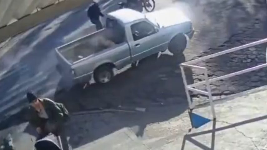 Casal foi morto em rua movimentada, próximo à lanchonete (Foto: Reprodução)