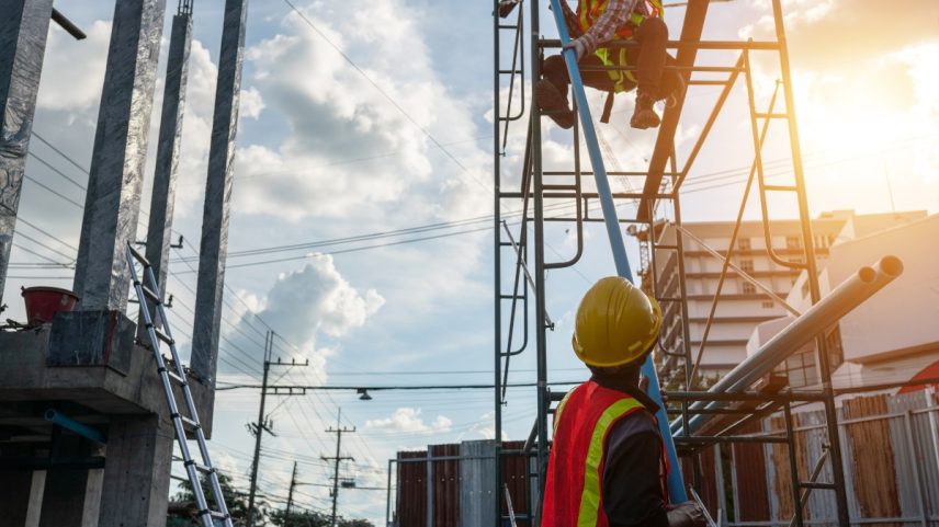 Mão de obra tem maior alta de 2,12% em junho e leva INCC a acelerar em relação a maio (Foto: Canva)