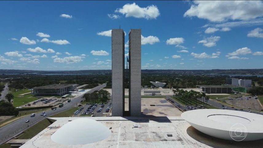 Governo avalia reverter, na Justiça, derrubada do decreto presidencial que aumentou o IOF (Foto: Jornal Nacional/ Reprodução)