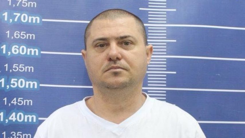 Luis Antonio da Silva Braga, o Zinho, ao dar entrada no sistema prisional do Estado do Rio (Foto: Arquivo)