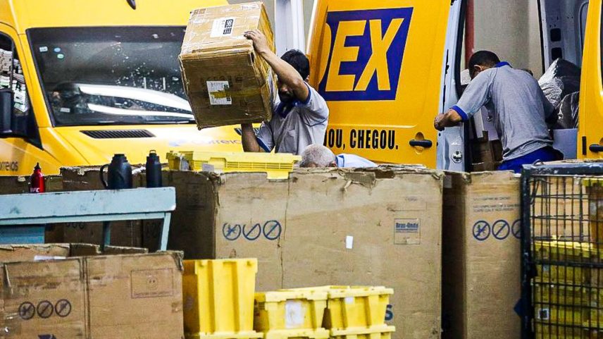 Correios: com ambiente de vendas online, a empresa pretende funcionar em toda a cadeia do comércio eletrônico. (Foto: Fernando Frazão/Agência Brasil)