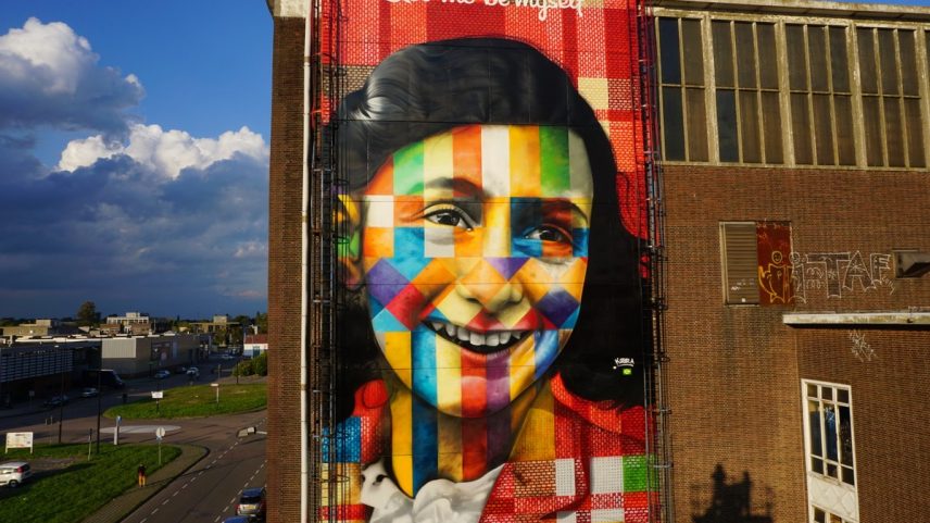 Mural de Anne Frank em Amsterdã, Holanda — Foto: Divulgação