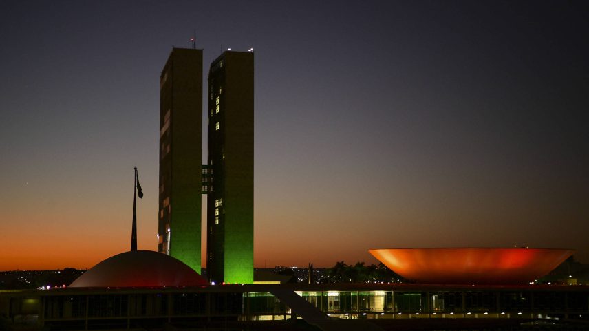 O Congresso ao entardecer (Foto: Pedro França/Agência Senado)