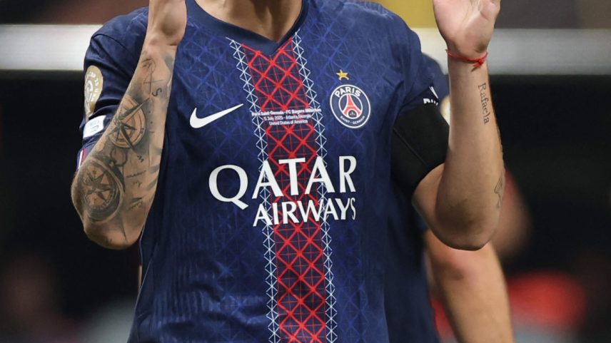 Beraldo durante partida entre PSG e Bayern de Munique nas quartas de final do Mundial de Clubes (Foto: ALEX GRIMM / GETTY IMAGES NORTH AMERICA / Getty Images via AFP)