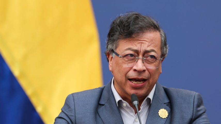 Gustavo Petro em Santiago, Chile, no dia 21 de julho de 2025. (Foto: Pablo Sanhueza/REUTERS)