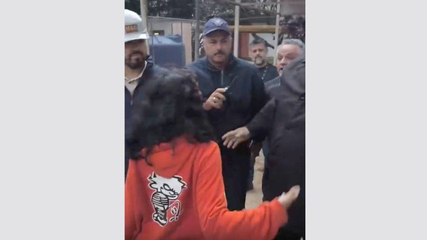 Alunos da USP discutem com funcionário após suposta agressão (Foto: Reprodução)