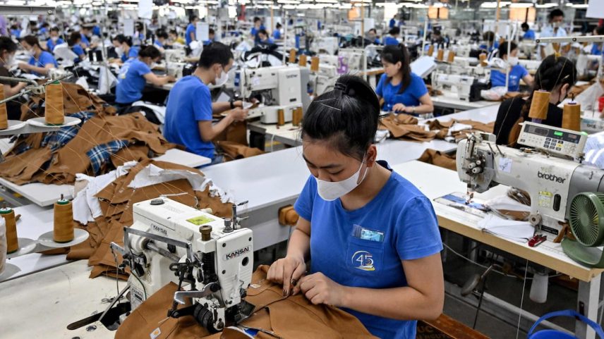 As exportações vietnamitas para os Estados Unidos pagarão tarifa de 20%, menos do que a taxa que o presidente Trump havia definido inicialmente (Foto: Nhac Nguyen/Agence France-Presse/Getty Images)