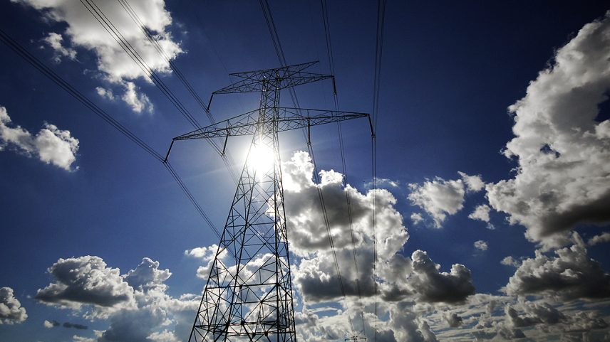 Aumento de impostos anunciados pelo governo pode elevar custo extra na conta de luz do consumidor (Foto: Reinaldo Canato/VEJA)