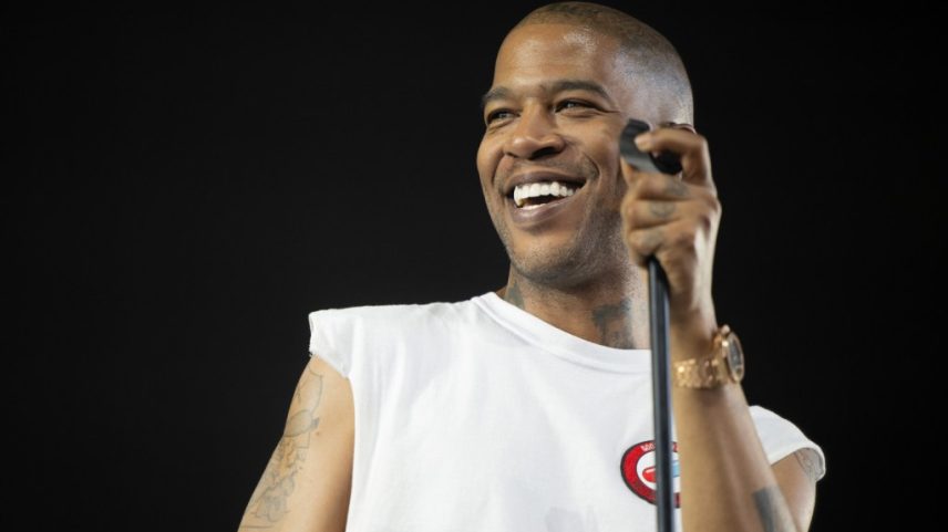 Kid Cudi revelou a arte da capa de seu próximo álbum 'Free', que é fortemente inspirada em 'The Truman Show.' (Foto: Reprodução)