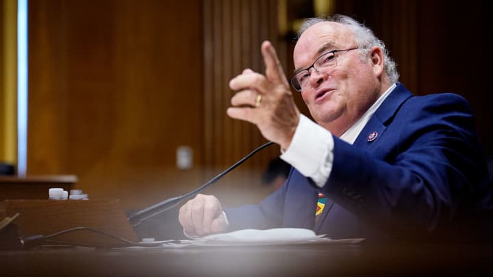 Andrew Harnik | Getty Images News | Getty Images