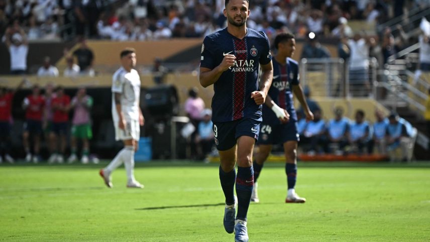 Gonçalo Ramos foi o autor do quarto gol do PSG sobre o Real Madrid (Foto: Paul ELLIS / AFP)