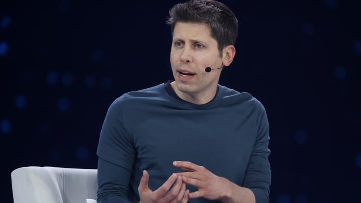 Sam Altman, CEO da Open AI, fala durante o Snowflake Summit 2025 no Moscone Center em 2 de junho de 2025, em San Francisco, Califórnia. (Foto: Justin Sullivan | Getty Images)