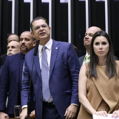 Bancada do PL se reúne para discutir defesa de Bolsonaro após posicionamento de Motta