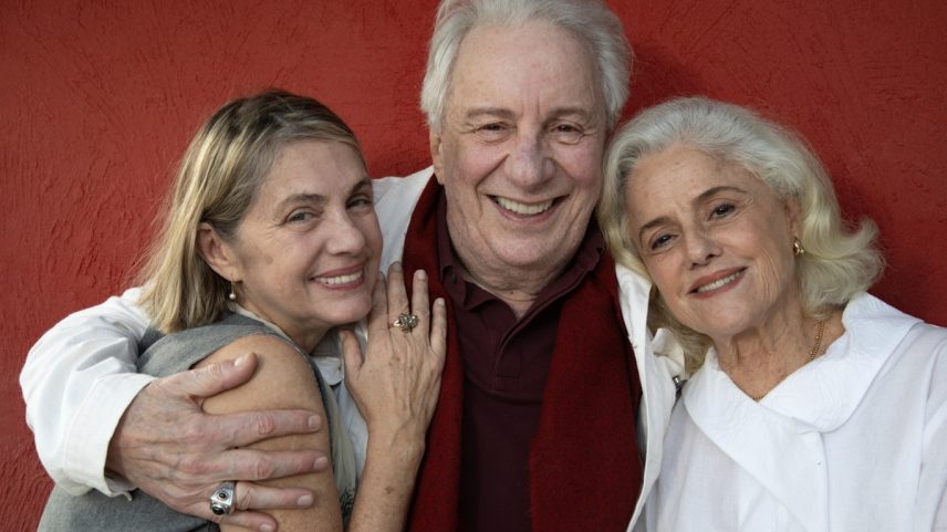 Diretora Carla Camurati em reencontro com os atores Marco Nanini e Marieta Severo trinta anos após o lançamento de 'Carlota Joaquina, princesa do Brazil' (Foto: Ana Branco / Agência O Globo)