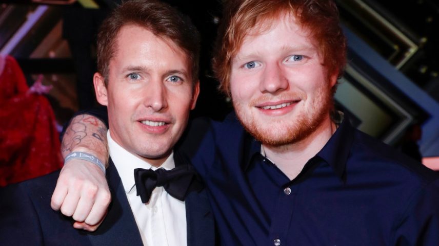 Ed Sheeran ficou emocionado ao realizar um dueto com seu ídolo musical James Blunt em 'Goodbye My Lover' durante o show de domingo (13 de julho) em Ipswich. (Foto: Reprodução)
