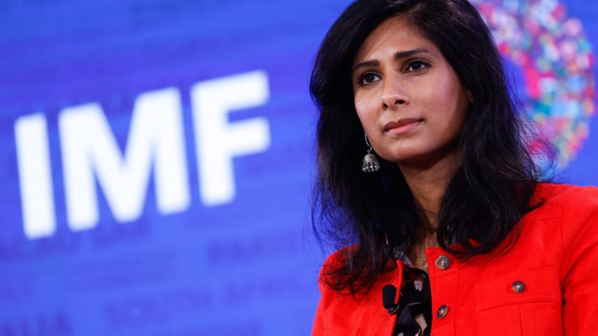 Gita Gopinath, vice-diretora-gerente do FMI (Foto: Julia Nikhinson/Bloomberg)