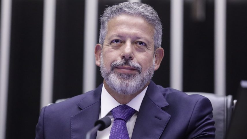 Ex-presidente da Câmara dos Deputados Arthur Lira (PP-AL) é o relator da mudança do IR — Foto: Mário Agra/Câmara dos Deputados