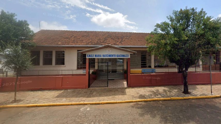 Escola Maria Nascimento Giacomazzi, em Estação, reabriu nesta quinta-feira (Foto: Reprodução/Google Street View)