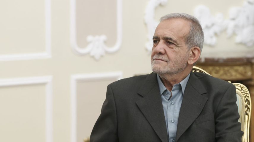 Presidente do Irã, Masoud Pezeshkian, em Teerã (29/7/2024) (Foto: Presidência Iraniana/AFP)