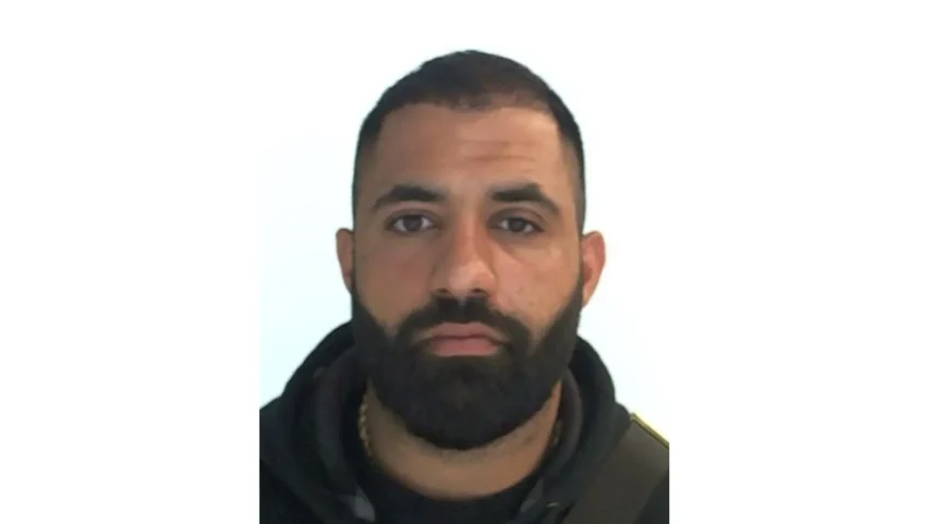 Um aviso vermelho sobre Ismail Abdo foi emitido pela Interpol no ano passado (Foto: Interpol)