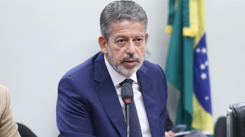 Discussão e votação do parecer do relator. Dep. Arthur Lira (PP - AL) (Foto: Vinicius Loures / Câmara dos Deputados)