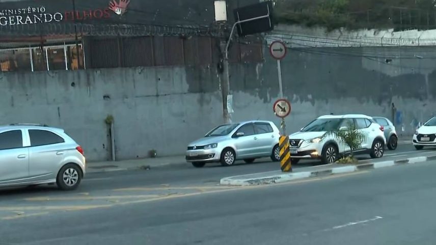 Avenida Vitório Fornazaro, na Vila Lourdes, onde o acidente ocorreu (Foto: Reprodução TV Globo)
