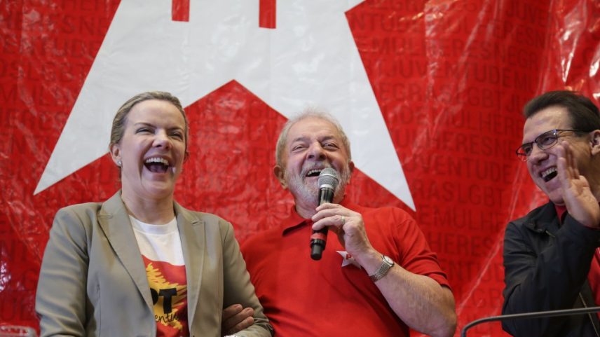 Gleisi Hoffmann, ex-presidente do PT, e Luiz Inácio Lula da Silva, principal nome do partido (Foto: Paulo Pinto/PT)