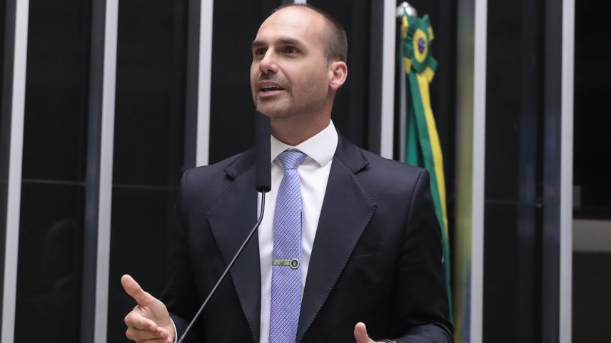 Eduardo Bolsonaro (PL-SP) pediu licença do mandato por 122 dias (Foto: Bruno Spada/Câmara dos Deputados)