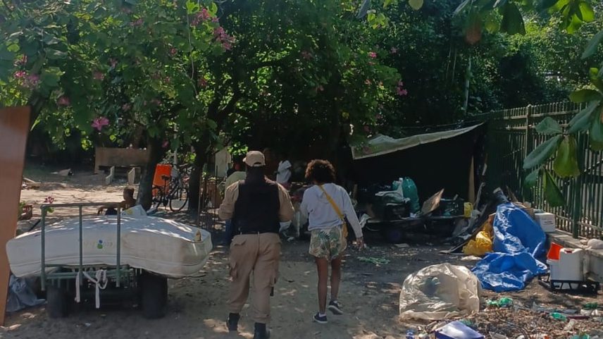 Prefeitura faz operação no Jardim de Alah para retirar ferro-velho e atender pessoas em situação de rua (Foto: Subprefeitura da Zona Sul)