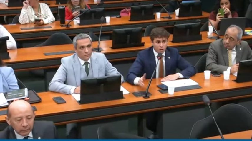 Nikolas Ferreira e Gustavo Gayer na Comissão de Cultura (Foto: Reprodução)
