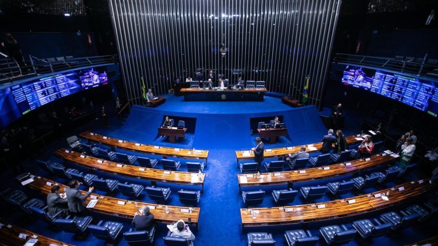 Plenário do Senado vazio, em dia de votação (Foto: Brenno Carvalho/O Globo)